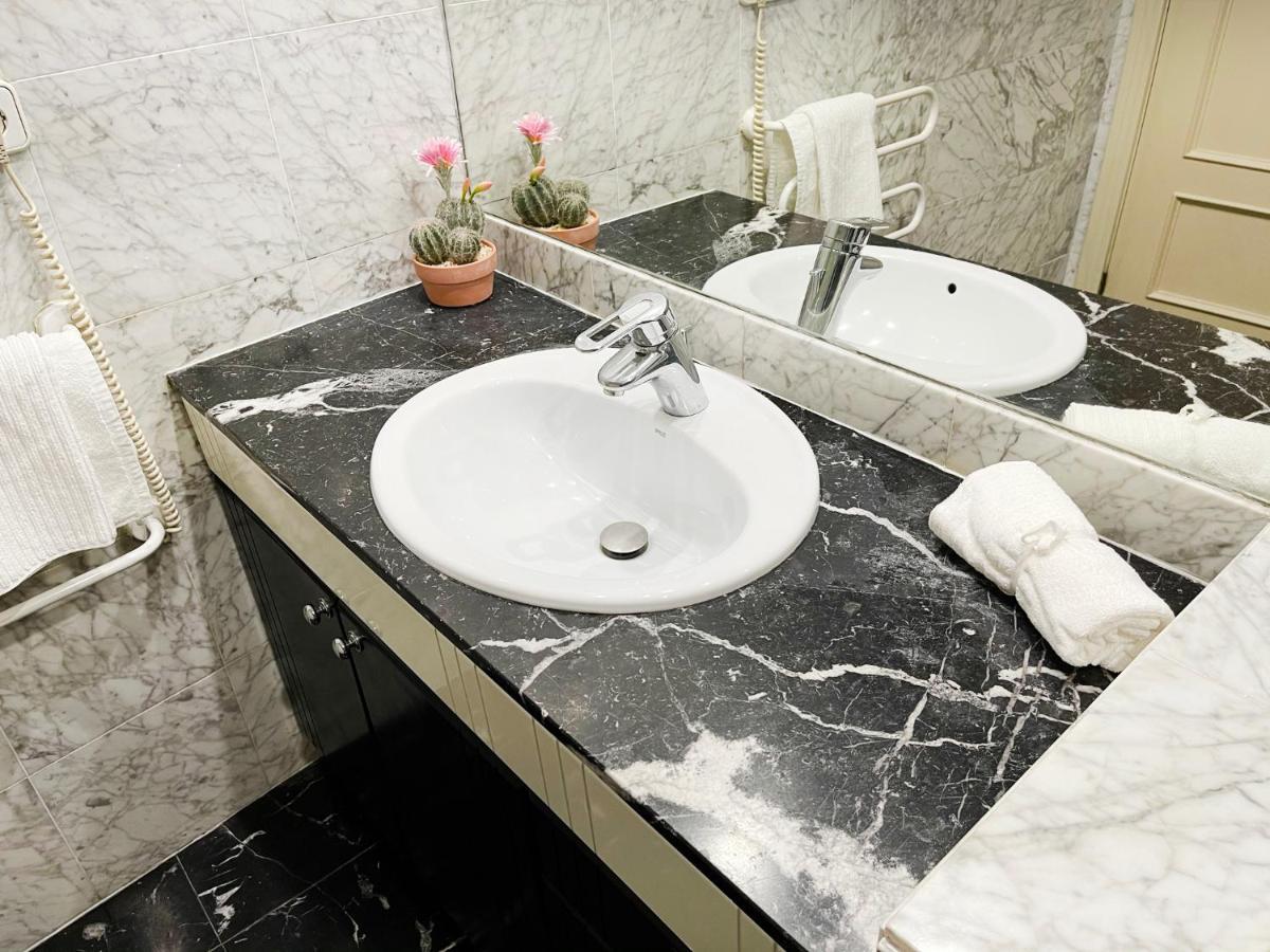 Encantador Apartamento De 125 M2 En Pleno Centro -Prime Video Zaragoza Bagian luar foto